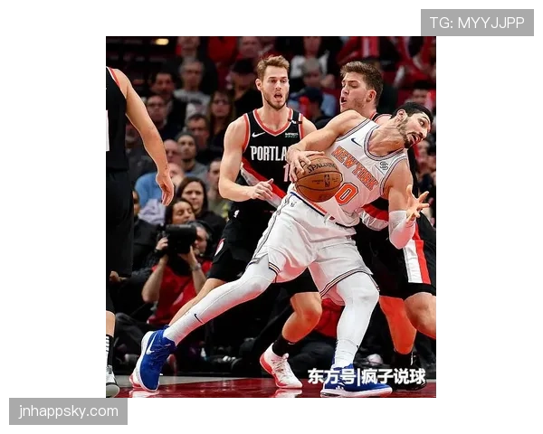 卡塞米罗与坎特的防守覆盖差异：体系驱动下的角色分化